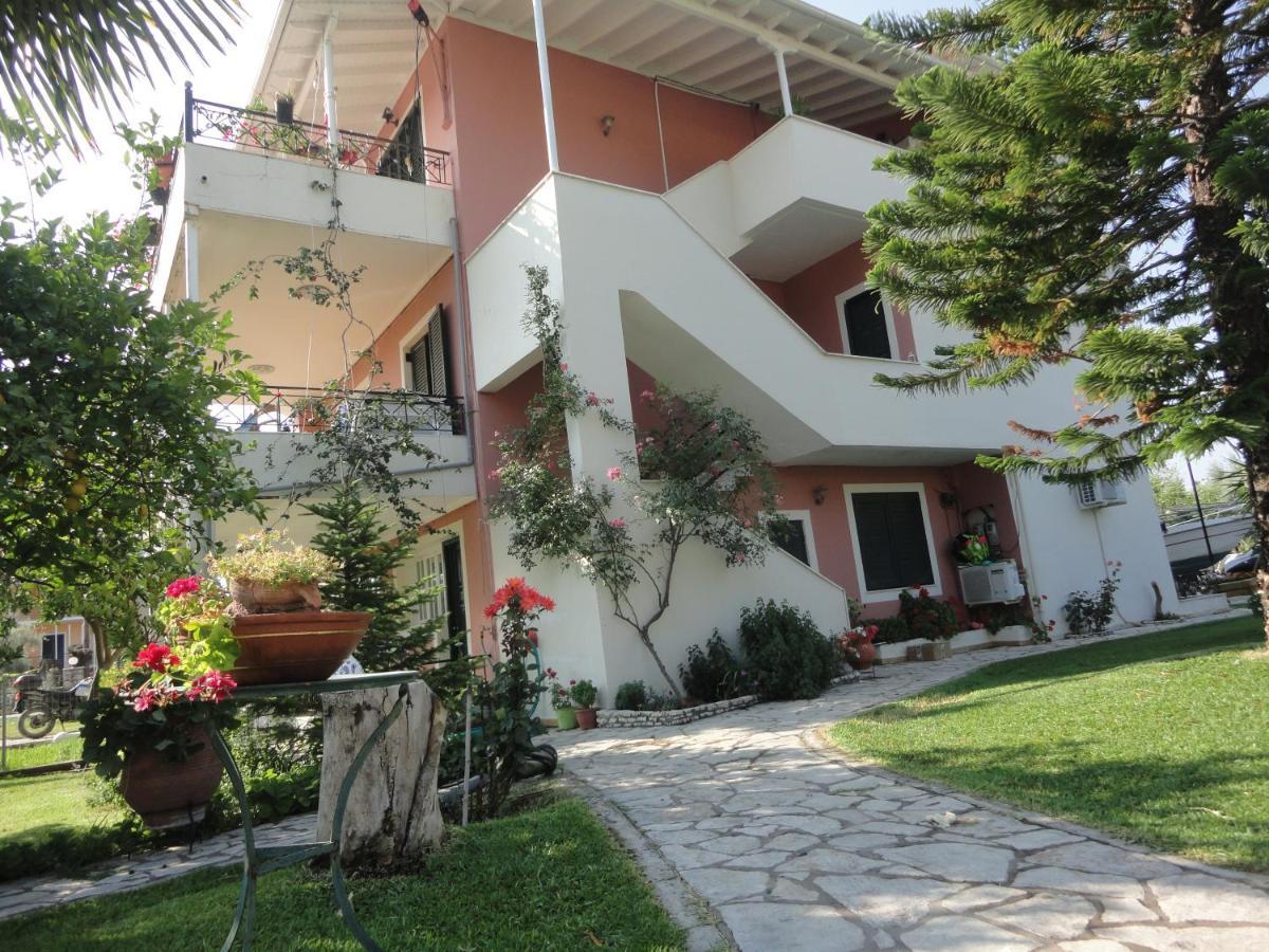 Nely'S Luxury Home Nidrí Kültér fotó