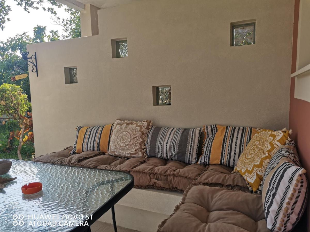 Nely'S Luxury Home Nidrí Kültér fotó